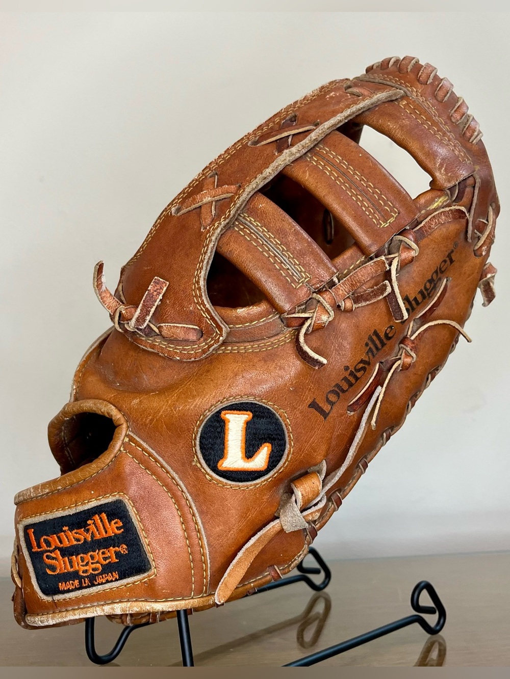 Louisville Slugger Men's Brown Leather Baseball Glove